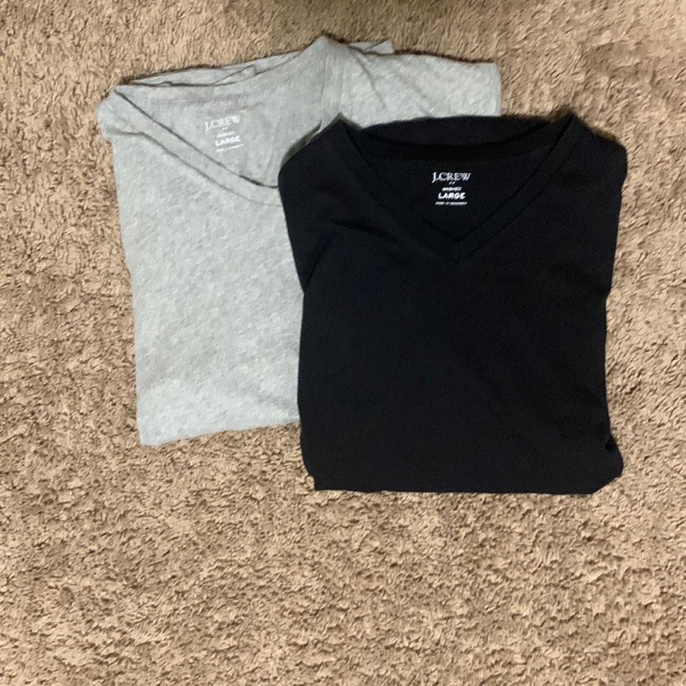 EUC J Crew V Neck T Bundle